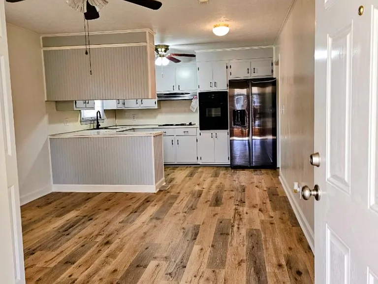 3205 Westview St — Photo 7