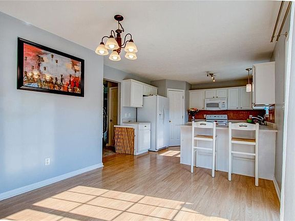5th image of 19461 Jena Dr