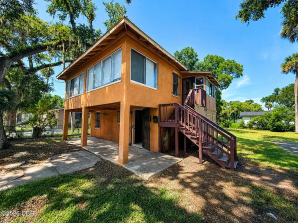 509 Maple St, Daytona Beach, FL 32114