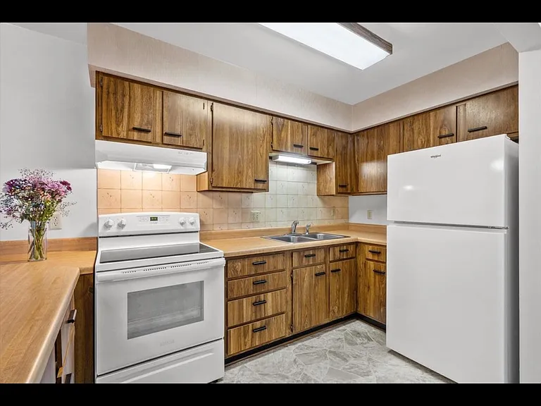 1135 Marcia Ave #106 — Photo 6
