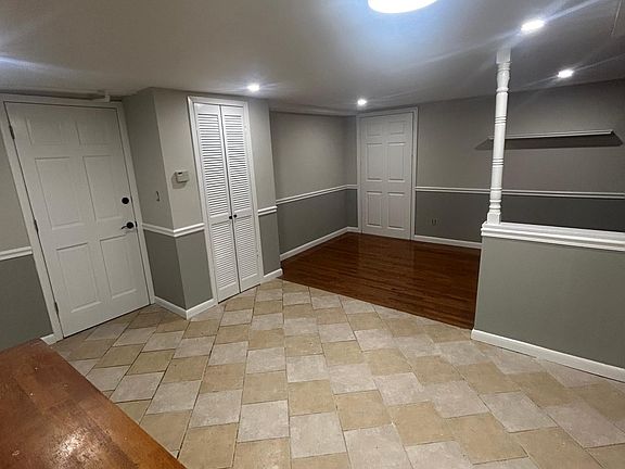 5th image of 246 E 240th St #1