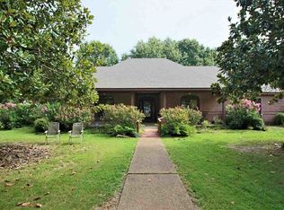 780 Seward Dr, Eads, TN 38028