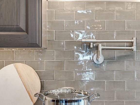 Kitchen with gorgeous backsplash