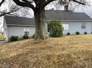 2385 Fairview Rd, Zanesville, OH 43701