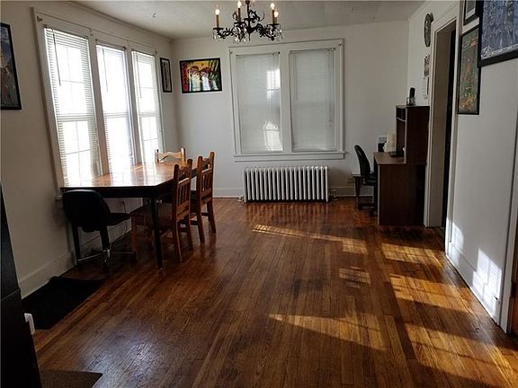 2nd image of 46 Park Ave