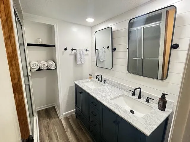 365 S Waverly Pl #3C — Photo 15
