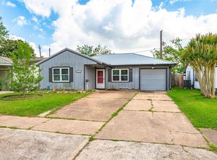 2308 Grape Ln, Pasadena, TX 77502