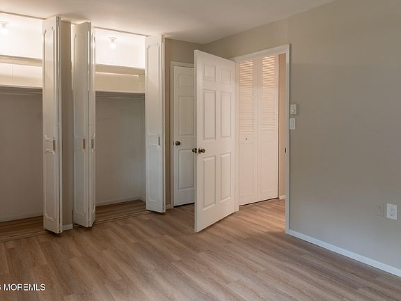 5th image of 106C Edinburgh Lane