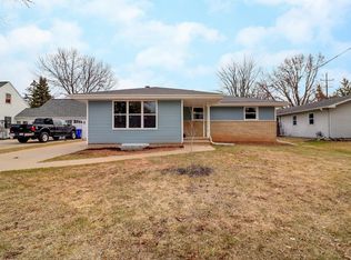 2418 N Mason St, Appleton, WI 54914