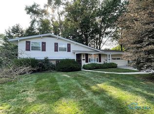 2018 Green Valley Dr, Toledo, OH 43614