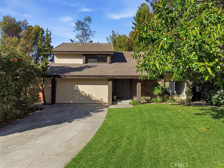 780 S Carriage Cir — Photo 8