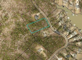 208 Waters Edge Dr, Eatonton, GA 31024