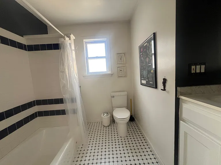 856 N Stillman St — Photo 9