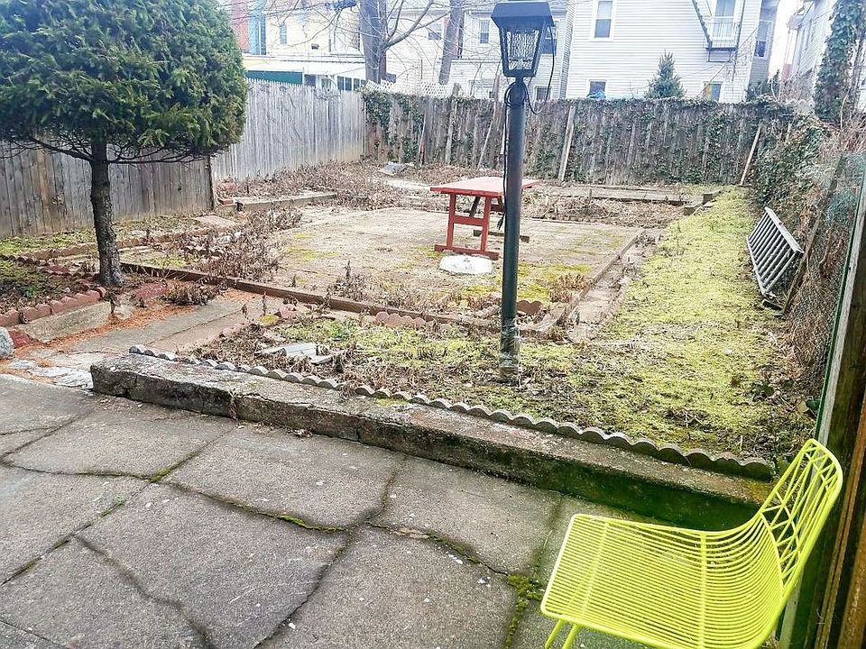 2nd image of 698 6th Ave APT 1