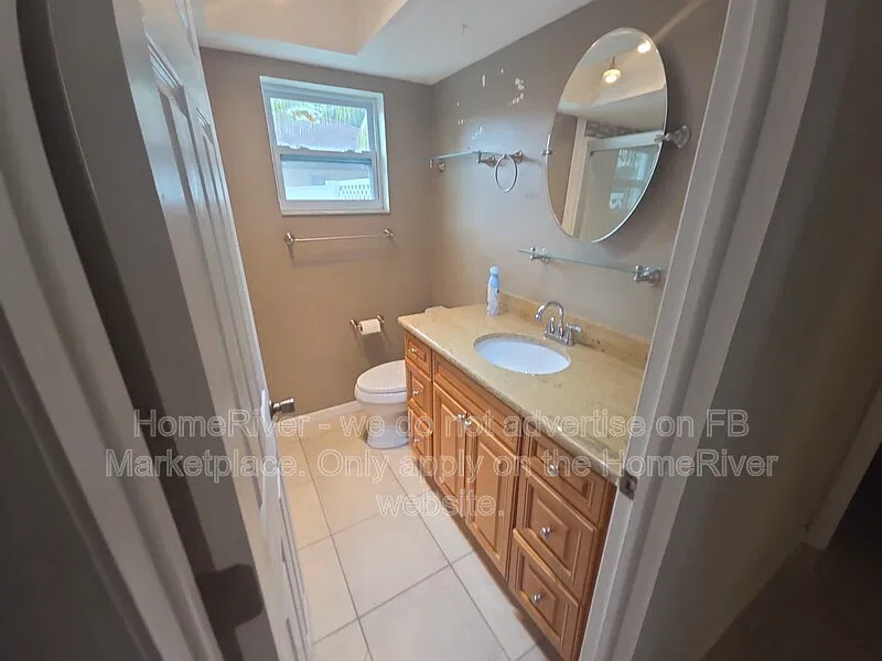 3 bed, 2.0 bath, 1348 sqft, $2,650 — Photo 4