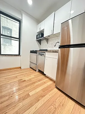 Rented by Douglas Elliman | media 2