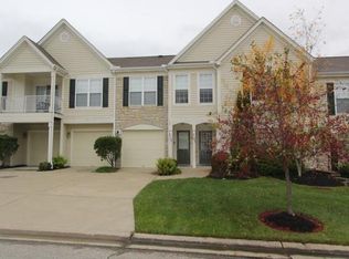 2127 Commons Circle Dr, Batavia, OH 45103