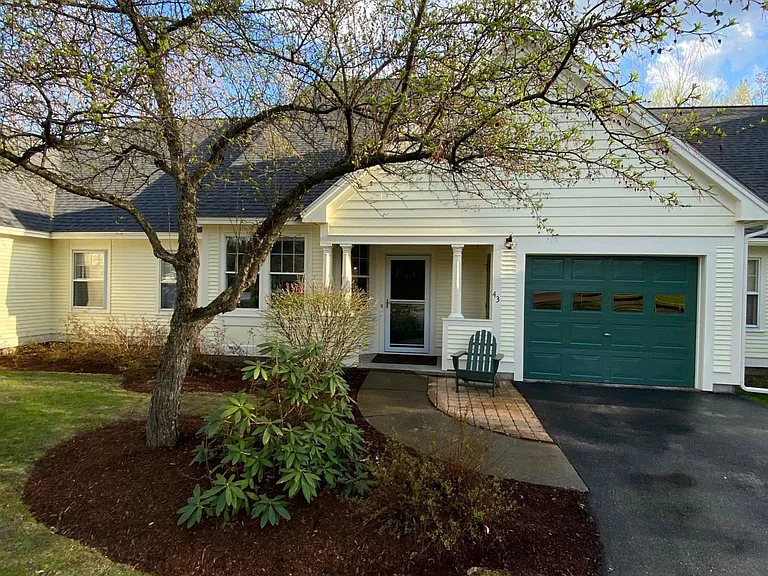 43 Eastman Farm Rd — Photo 14