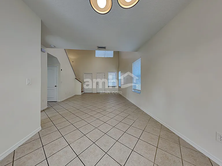 1002 Harvest Moon Dr — Photo 7