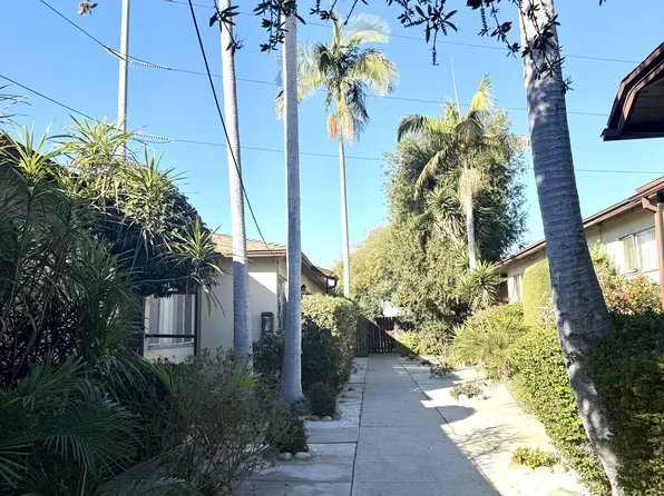 7234 S La Cienega Blvd APT 4, Inglewood, CA 90302
