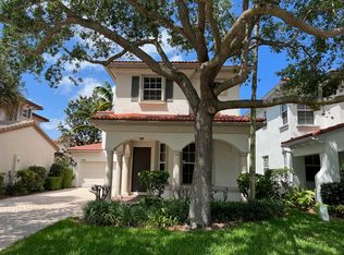 483 Leaf Dr, Palm Beach Gardens, FL 33410