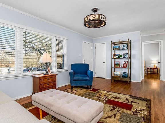 3rd image of 3028 S 39th St