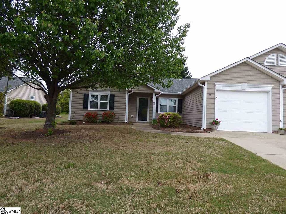 1st image of 11 Windcrest Dr
