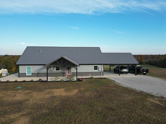 5th image of 1104 Neafus Rd