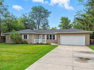 2414 Bellevue Dr, Fort Wayne, IN 46825