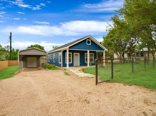 1311 Greenlawn Pkwy, Blanco, TX 78606