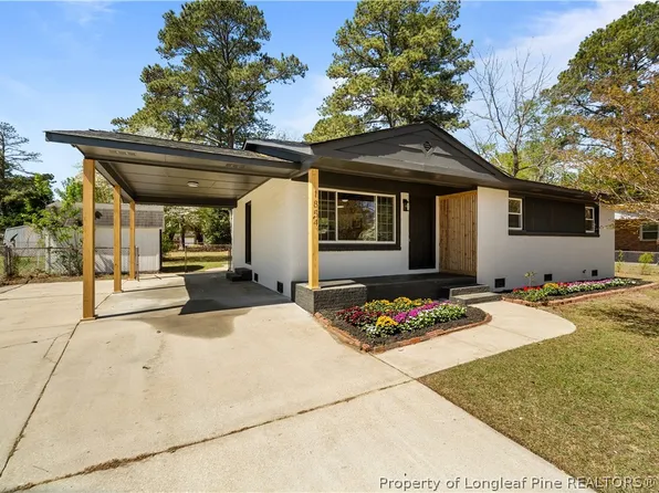 1854 Camelot Dr, Fayetteville, NC 28304