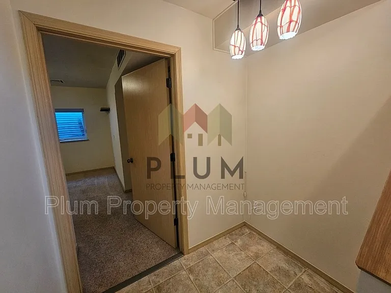 917 Discovery Way — Photo 23
