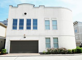 2421 Roufa Rd, Houston, TX 77003