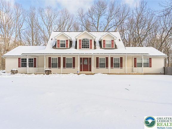 2nd image of 118 Sterner Run Rd