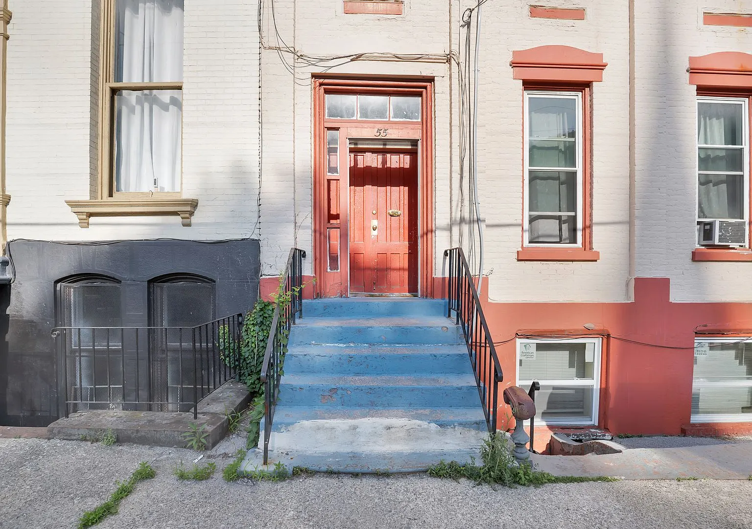 55 Ten Broeck — Photo 4
