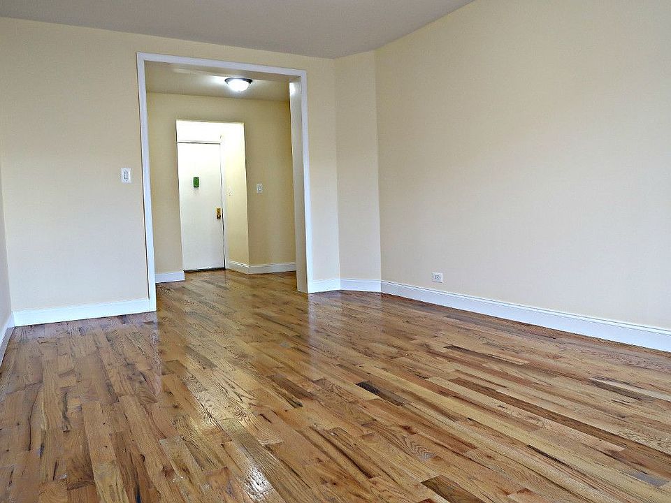 2nd image of 105 Winthrop St APT 3H