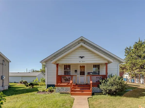 411 Green St, Bethalto, IL 62010
