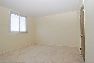 2nd image of 825 Pearson St APT 6H