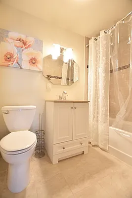 Rented by Bold New York | media 17