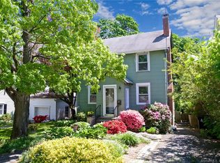 71 Knickerbocker Ave, Stamford, CT 06907