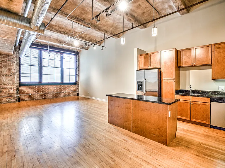 City View Lofts — Photo 21