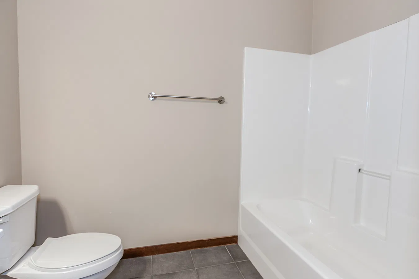 1 bed, 924 sqft, $1,700 — Photo 3