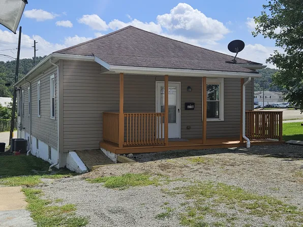 615 Chartiers Ave, Canonsburg, PA 15317