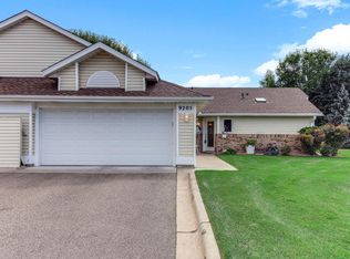 9205 Yorkshire Ln, Minneapolis, MN 55443