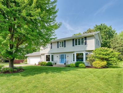 2161 Theresa St, Mendota Heights, MN, 55120