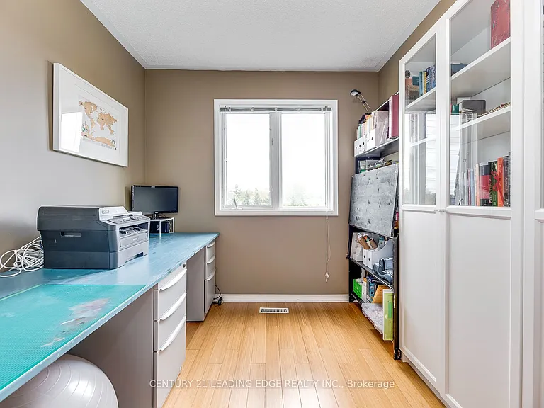 2945 Thomas St #124 — Photo 30