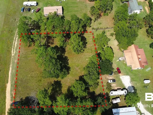 24773 Patterson Rd, Robertsdale, AL 36567