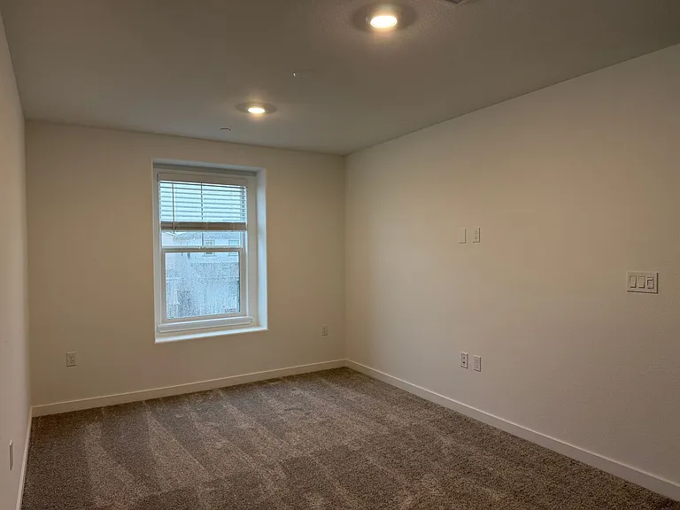 5919 Littlestone St — Photo 13