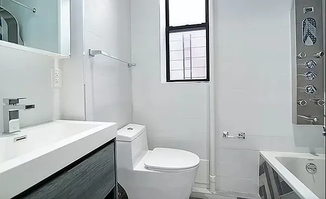 Rented by REAL New York | media 5