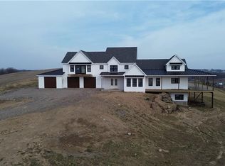 2023 Ford Rd, Newark, NY 14513